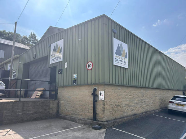 3mm Alupanel Lite Signmakers Sheet - Aluminium Composite Panel - White Matt/Gloss - 0.20mm Skin