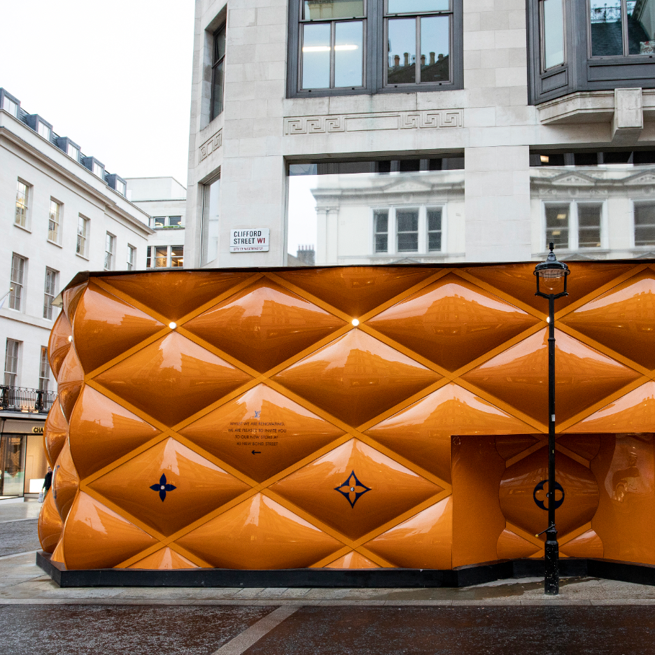 LUMEX A® 3A Composites APET Polyester Sheet Pyramid Display Materials